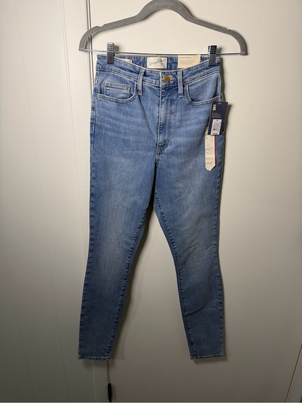 Universal Thread Women’s Super Stretch High‑Rise Jeans | NWT | Size 4 Long